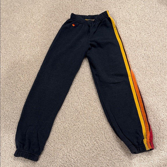 Aviator Nation size 8, KID'S 5 STRIPE SWEATPANTS - CHARCOAL - Picture 3 of 9